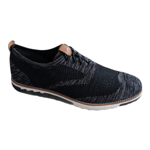 Hush Puppies Other - Hush Puppies Expert Wingtip Knit